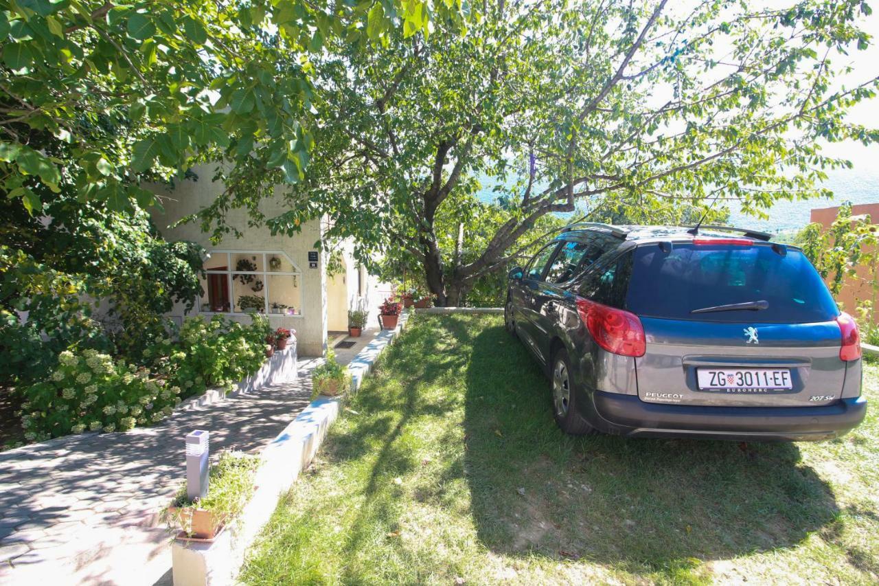Apartament Green Valley Omiš Dış mekan fotoğraf